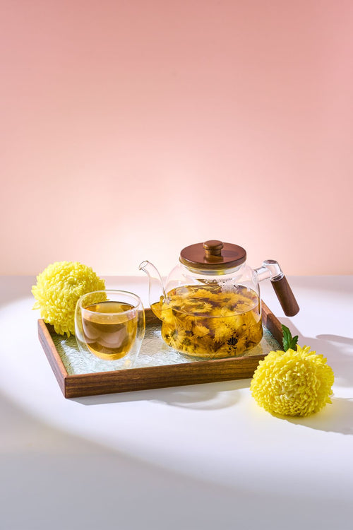 The Quiet Chrysanthemum